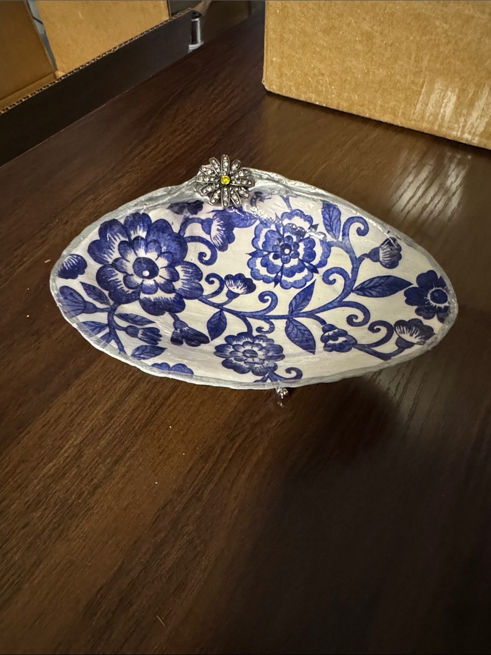 Blue Floral Decorative shell Dish